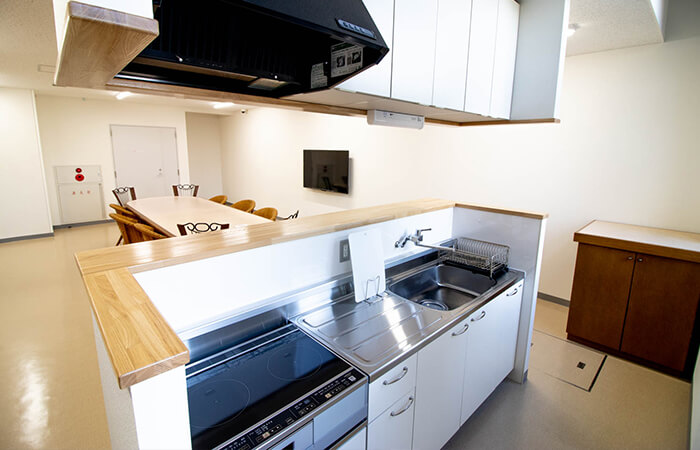 キッチン(談話スペース)