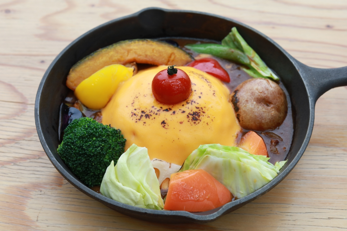 スキレットカレーこな雪とんとん