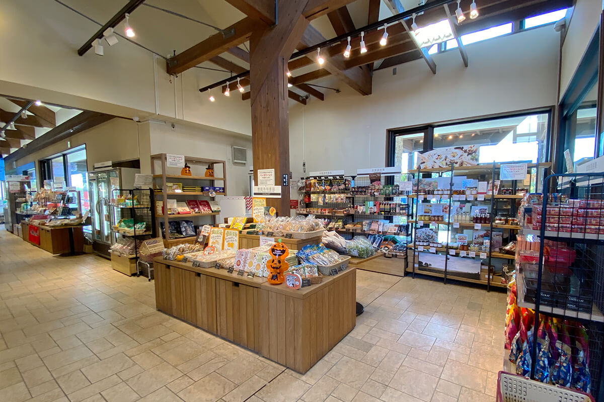 花ロードGIFT（お土産コーナー）